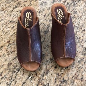 leather wedges Sbricca !!